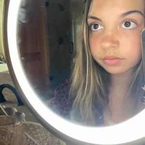 Meet your Posher, Natasha